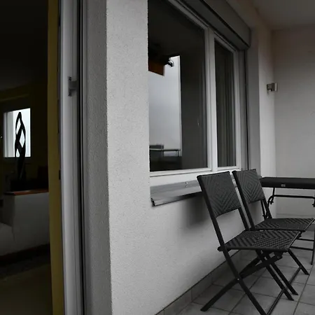 Downtown Klagenfurt Oasis Lägenhet